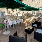 Hilltop With Swimming Pool Ασίζη
