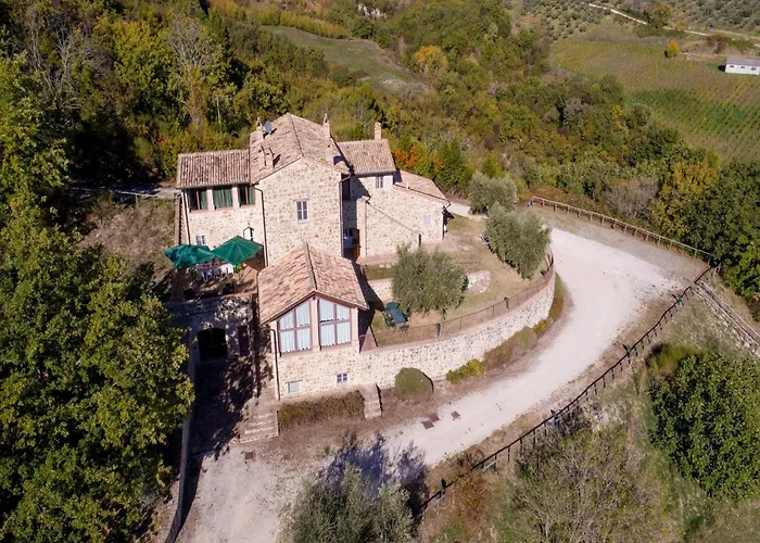 Apartament Hilltop With Swimming Pool